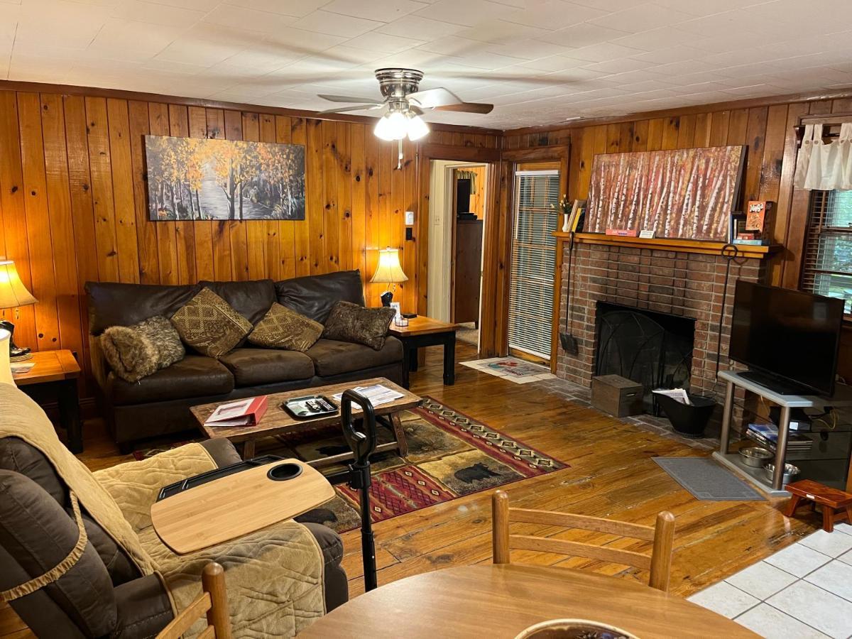 Cozy Cabin Pet Friendly Ada Compatible Maggie Valley Exterior photo
